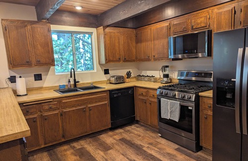 Running Springs Cabin | Charming 3-bedroom Cabin in Running Springs