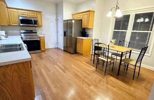 Salisbury House | Charming 3-bedroom house with AC in Granite Quarry