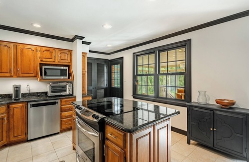 Kennett Square House | Charming 3-bedroom house in lovely Kennett Square with AC, WiFi