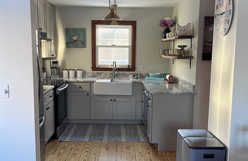 Adamsville House | Charming 3-bedroom house in delightful Little Compton perfect for a holiday.