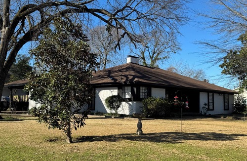 Mount Pleasant House | Charming 3-bedroom house with plenty of space for the entire family!