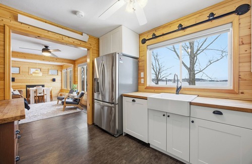 Pelican Rapids Cabin | Charming 3-Bedroom Lakefront Cabin on Lake Lida by Maplewood State Park