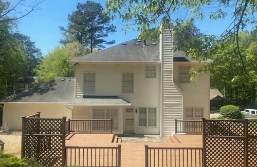 Stone Mountain House | Charming 3-bedroom house with WiFi, AC in amazing Stone Mountain