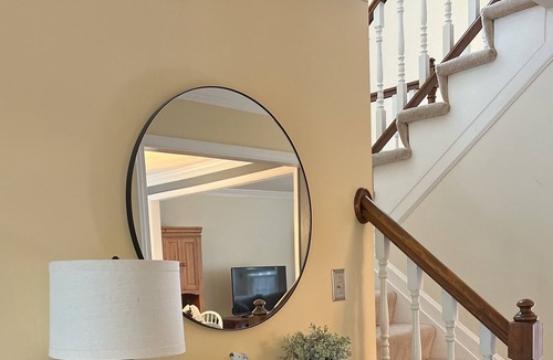 Fentress House | Charming 3 bedroom house on Cul-de-sac