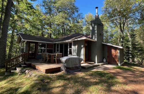 Harshaw Cottage | Charming 3-bedroom cottage in fabulous Lake Tomahawk with WiFi, AC