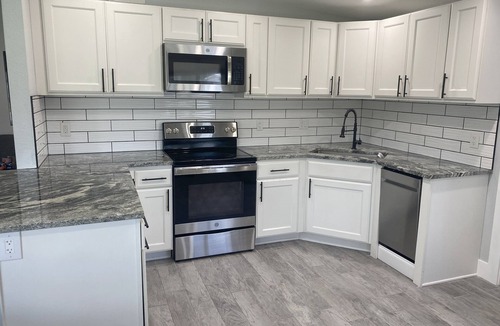 Pinellas Park House | Charming 3-bedroom house with Pool in Pinellas Park