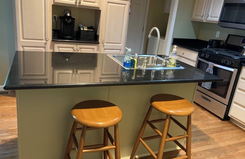 State College House | Charming 3-bedroom home near Penn State & Beaver Stadium in State College, PA