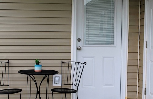 Warner Robins House | Charming 3-bedroom house with WiFi, AC in lovely Warner Robins