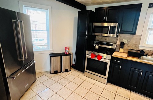 Silver Lake House | Charming 3-bedroom, 2-story home in fabulous Providence. Yin/Yang Harmony Home