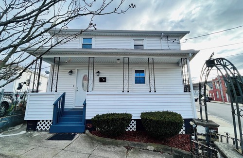 Silver Lake House | Charming 3-bedroom, 2-story home in fabulous Providence. Yin/Yang Harmony Home