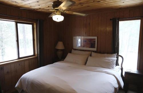 Angel Fire House | Charming 3-bedroom Angel Fire Cabin