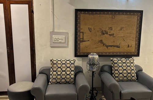 Thousand Lights West House | Charming 3-bedroom bungalow with WiFi and AC in gorgeous Chennai