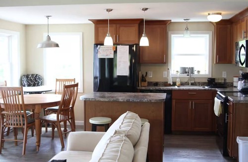 Vinalhaven Cottage | Charming 3-bedroom cottage in lovely Vinalhaven perfect for relaxing