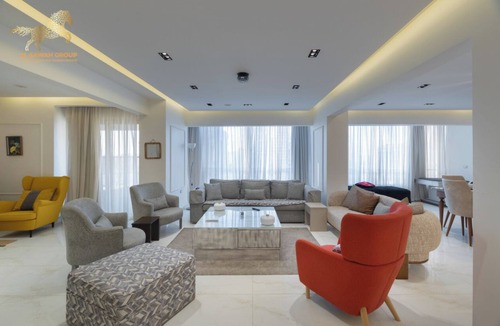 Oula Apartment | Charming 3-bedroom duplex with Nile view ,AC and WiFi in fabulous Giza