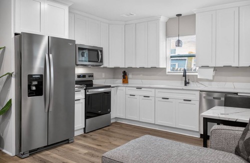 Jefferson Park House | Charming 3-bedroom home close to ATL Airport