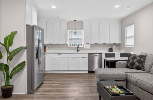 Jefferson Park House | Charming 3-bedroom home close to ATL Airport