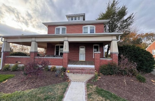 Mount Airy House | Charming 3-bedroom house in the heart of town right off I-70
