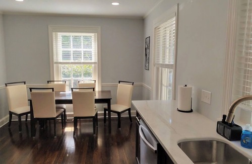 East Durham House | Charming 3 bedroom historic house from the 1930’s made into a short term rental