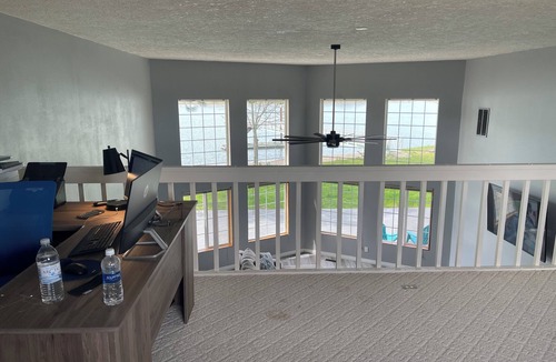 Cathlamet House | Charming 3-bedroom house with AC, WiFi in gorgeous Cathlamet waterfront home