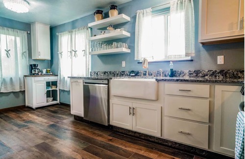 Chiloquin House | Charming 3-bedroom house with AC, WiFi in welcoming Chiloquin