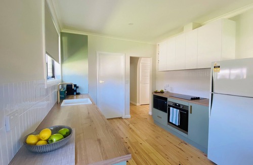 Echuca House | Charming 3 Bedroom Home - Quiet & Relaxing