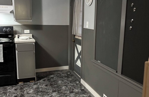 Laurium House | Charming 3-Bedroom Home in the UP - A Great Place for Family, Friends, and Paws!