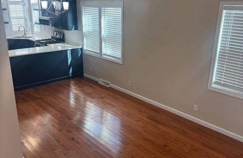 Elkridge House | Charming 3-bedroom house with vaulted ceiling and basement in Elkridge