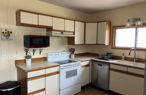 Gardiner House | Charming 3-bedroom house with WiFi, AC in awesome Gardiner near Yellowstone.