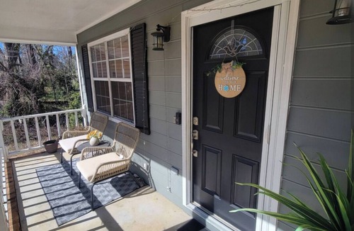 Martinez House | Charming 3-bedroom house ready for the Masters