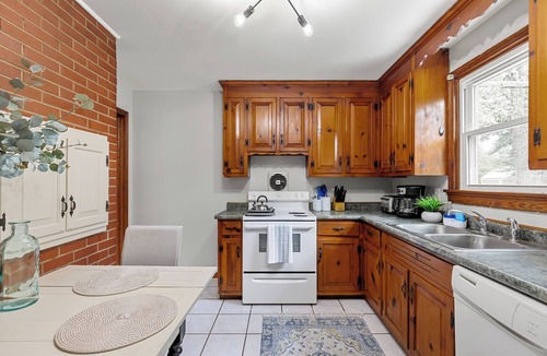 North Chesterfield House | Charming 3-bedroom house with AC and WiFi in wonderful Richmond
