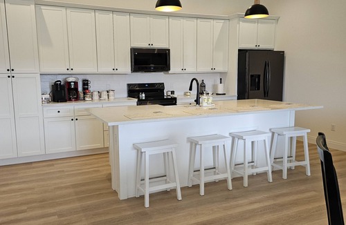 Long Mott House | Charming 3-bedroom house with AC and WiFi in Seadrift