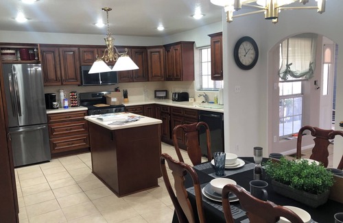 Payson House | Charming 3-bedroom house with AC in picturesque Payson-close to the airport