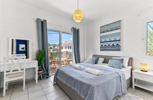 Paphos Villa | Charming 3-Bedroom Maisonette with Pool Access at Regina Gardens, 700 m Venus Beach