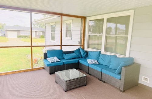 Cedar Rapids House | Charming 3-bedroom house in pleasant Cedar Rapids