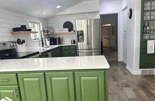Centerville House | Charming 3-bedroom house across from city park and swimming pool in Centerville