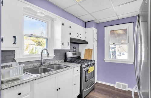 Linglestown House | Charming 3-bedroom house with WiFi, AC in serene Linglestown