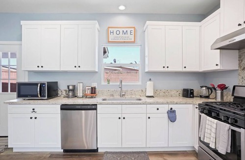 Los Alamitos House | Charming 3-bedrooms house close to Disneyland