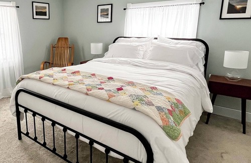 Fultonham Other | Charming 3-bedroom farmhouse with AC, WiFi in serene Middleburgh
