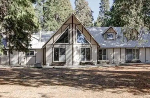 Shingletown House | Charming 3-bedroom country house with AC and fitness room in Shingletown