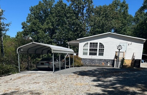 Soddy-Daisy House | Charming 3 bedroom home nestled in a serene, private area in Soddy Daisy