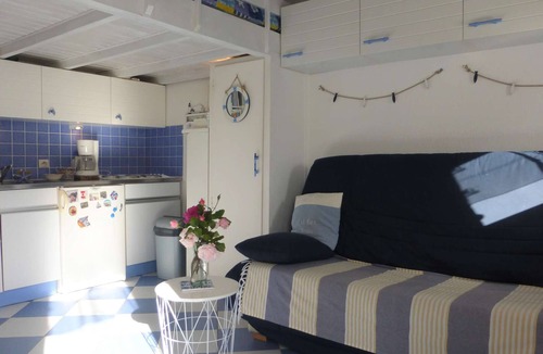 Bretignolles-sur-Mer Apartment | Charming 3-Sleeper Studio with Pool, Tennis & Beach Access in Bretignolles-sur-Mer