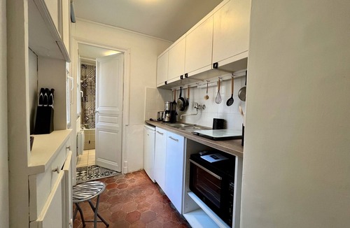 Paris City Center Apartment | Charming 30m² studio on rue saint Honoré
