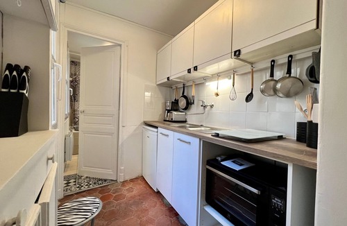 Paris City Center Apartment | Charming 30m² studio on rue saint Honoré