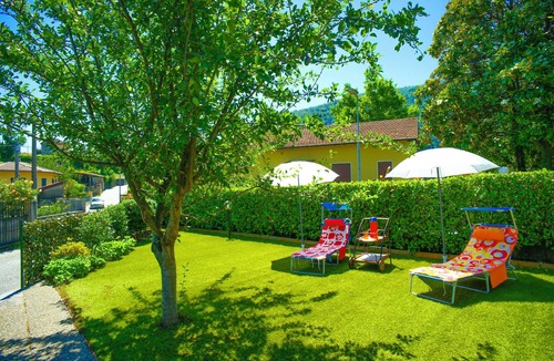 Cannobio Apartment | Charming 3½-room apartment with large garden with gazebo and barbecue