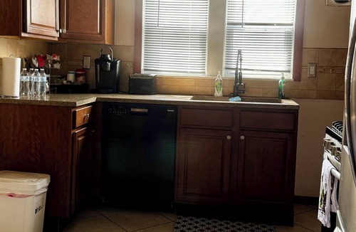 Johnson City House | Charming 3Bedroom Home Comfort & Space for the Whole Family Near BinghUniversity