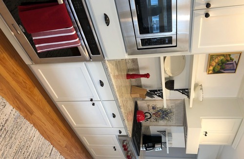 North Pacific Beach House | Charming 3br Boho Cottage 3blks to Beach w private deck/yard PETS OK+parking