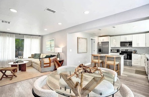 Pompano Beach House | Charming 3BR Getaway 10 min to Beach