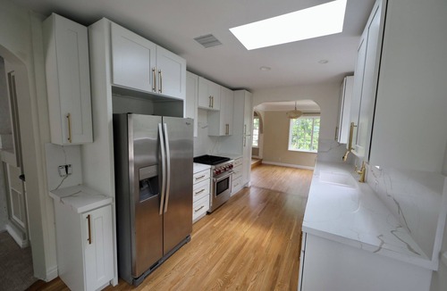 Pacific Palisades House | Charming 3BR Pacific Palisades Home, Sleeps 6 From $295 +, Close to Malibu & SM