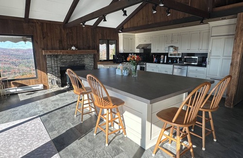 Leyden House | Charming 4 bdrm house with Views, 200 acres, Private Schools, Skiing, Hiking…