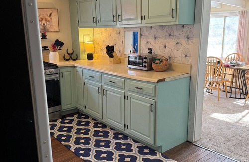 Kennett Square House | Charming 4-bedroom house with a tiny cabin in the heart of Chester County